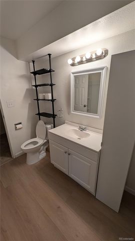 7455 E Quincy Avenue 104, Denver, CO 80237