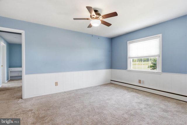 830 ALMSHOUSE RD, Warminster, PA 18974
