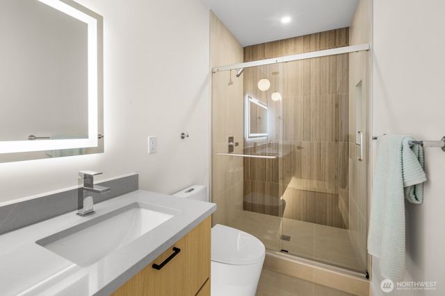 6012 B 35th Avenue NE, Seattle, WA 98115