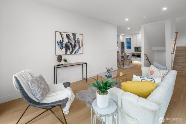 6012 B 35th Avenue NE, Seattle, WA 98115