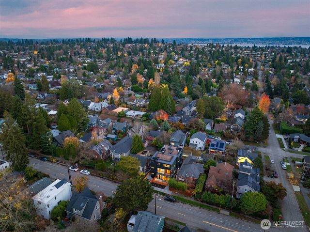 6012 B 35th Avenue NE, Seattle, WA 98115