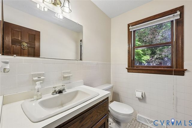 7329 Beulah Church Rd, Mechanicsville, VA 23111