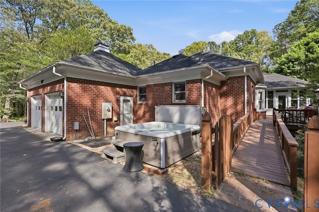7329 Beulah Church Rd, Mechanicsville, VA 23111
