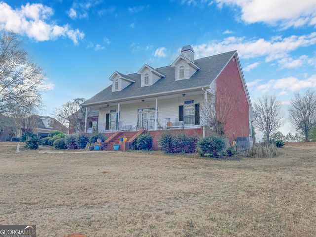 37 Oak Drive, Hawkinsville, GA 31036