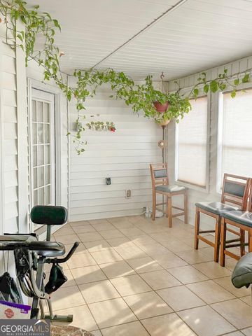 37 Oak Drive, Hawkinsville, GA 31036