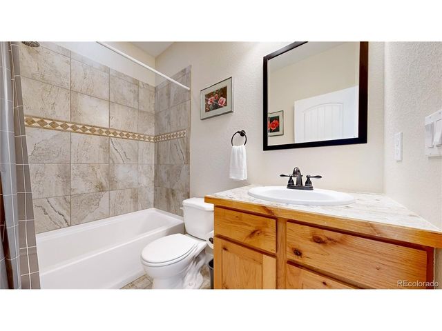 56 W 8th Ave, Byers, CO 80103