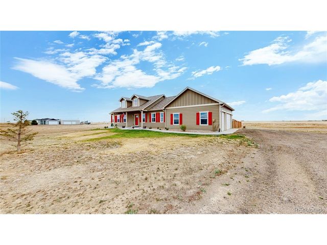 56 W 8th Ave, Byers, CO 80103