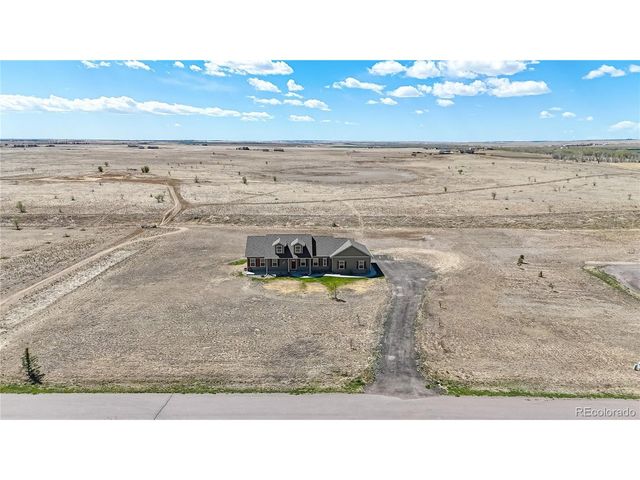 56 W 8th Ave, Byers, CO 80103