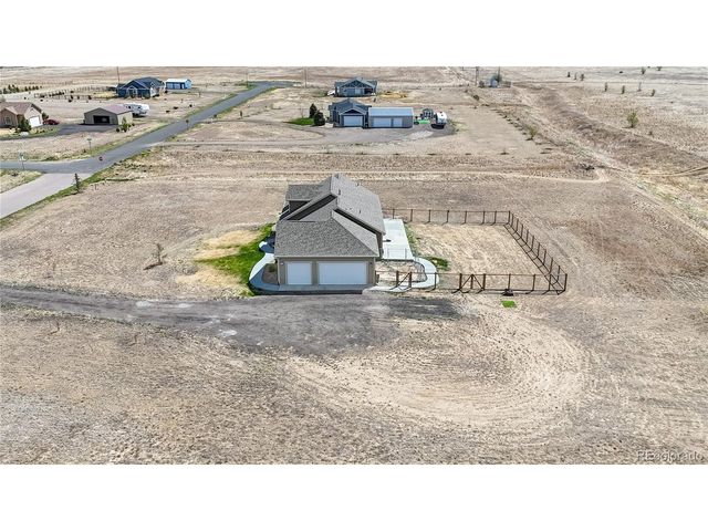 56 W 8th Ave, Byers, CO 80103