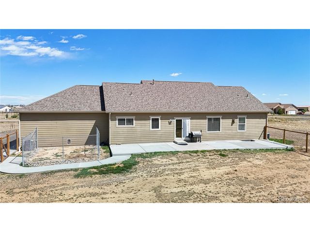 56 W 8th Ave, Byers, CO 80103