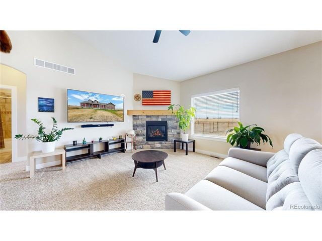 56 W 8th Ave, Byers, CO 80103
