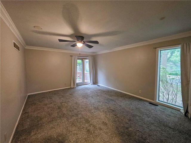 11695 Bradshaw Street, Overland Park, KS 66210