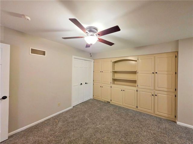 11695 Bradshaw Street, Overland Park, KS 66210
