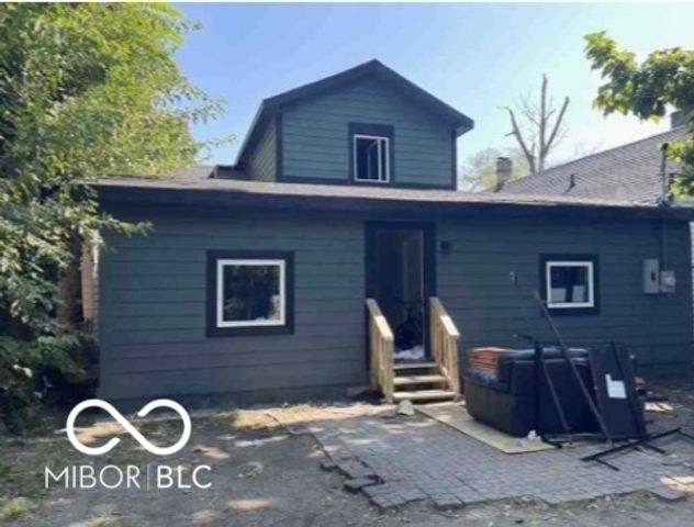 574 N Pershing Avenue, Indianapolis, IN 46222