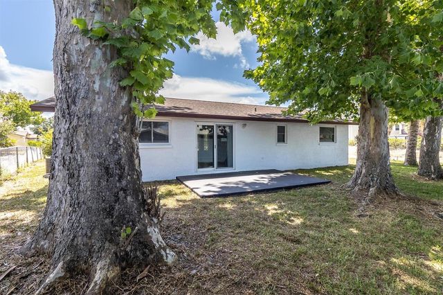 9031 CRABTREE LANE, Port Richey, FL 34668