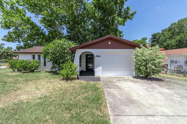 9031 CRABTREE LANE, Port Richey, FL 34668