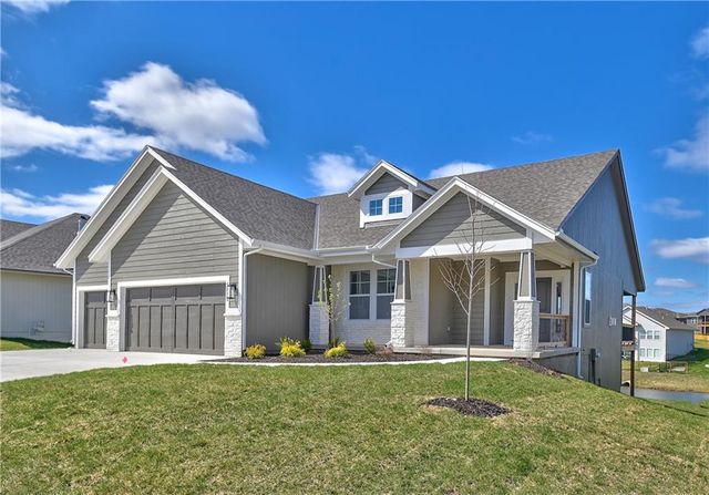 23811 W 59th Terrace, Shawnee, KS 66226