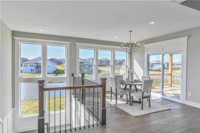 23811 W 59th Terrace, Shawnee, KS 66226