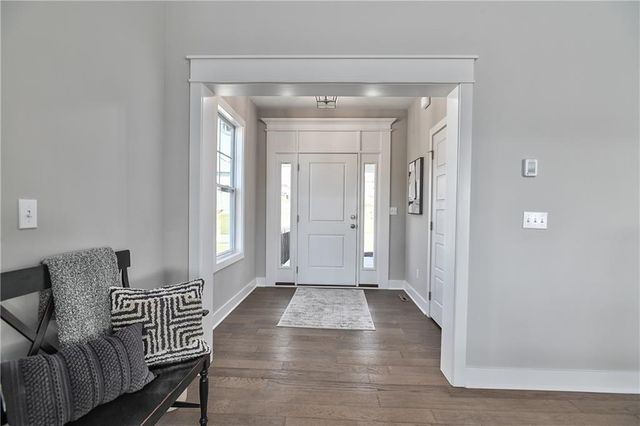 23811 W 59th Terrace, Shawnee, KS 66226