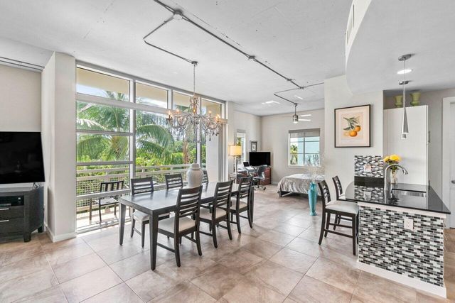 335 SE 6th Avenue 304, Delray Beach, FL 33483