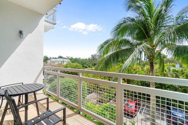 335 SE 6th Avenue 304, Delray Beach, FL 33483