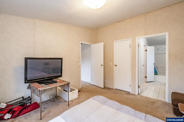 32981 Mount Pleasant Rd, Lebanon, OR 97355