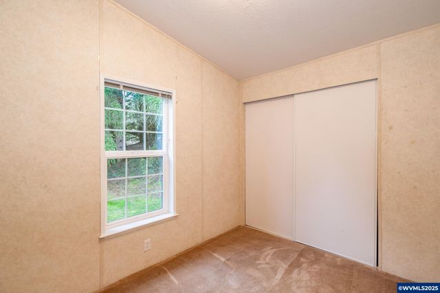 32981 Mount Pleasant Rd, Lebanon, OR 97355