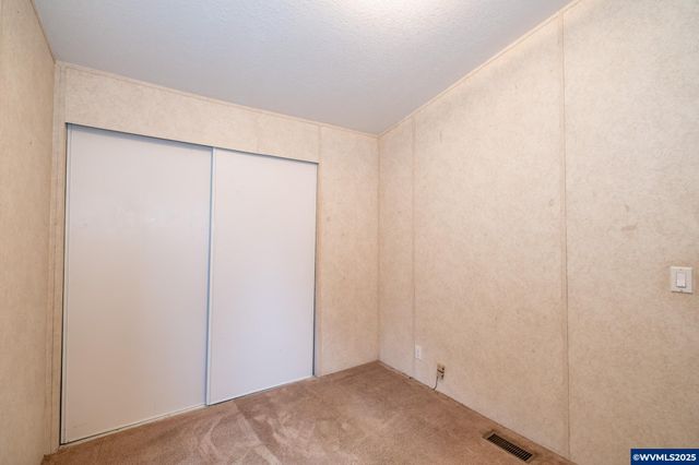 32981 Mount Pleasant Rd, Lebanon, OR 97355