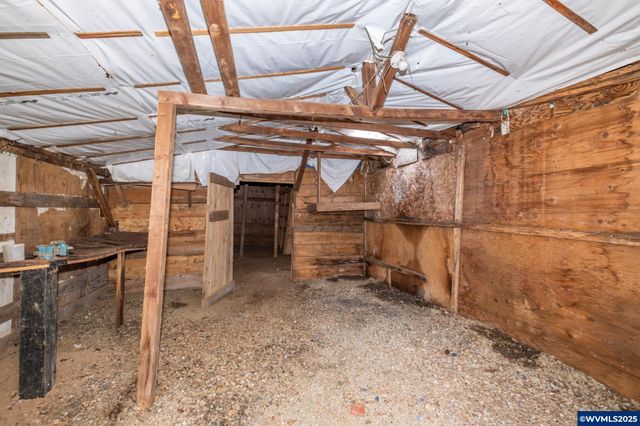 32981 Mount Pleasant Rd, Lebanon, OR 97355