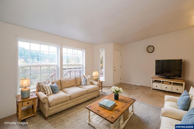 32981 Mount Pleasant Rd, Lebanon, OR 97355