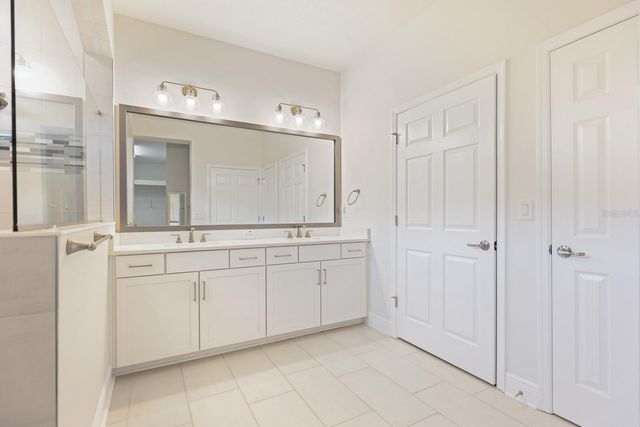 13928 NATURES RESERVE DRIVE, Lithia, FL 33547