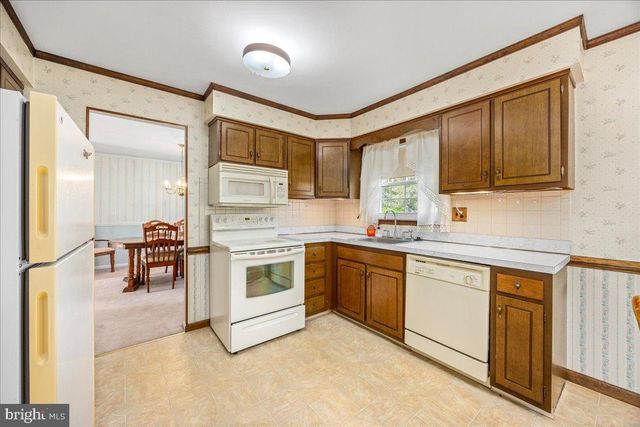 165 GOLFVIEW DR, Sewell, NJ 08080