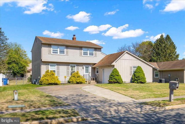 165 GOLFVIEW DR, Sewell, NJ 08080