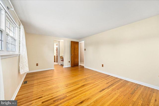 165 GOLFVIEW DR, Sewell, NJ 08080