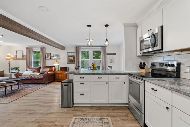 2 Reverend Parker Road, Londonderry, NH 03053