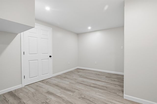 2 Reverend Parker Road, Londonderry, NH 03053