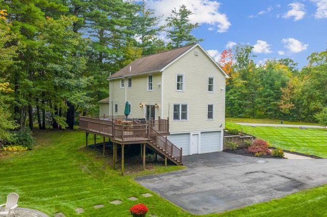 2 Reverend Parker Road, Londonderry, NH 03053