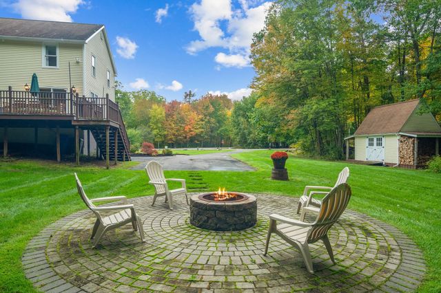 2 Reverend Parker Road, Londonderry, NH 03053