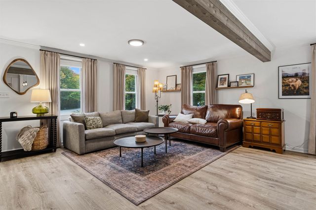 2 Reverend Parker Road, Londonderry, NH 03053