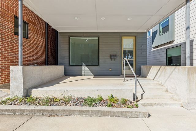 414 College Avenue, Fort Worth, TX 76104