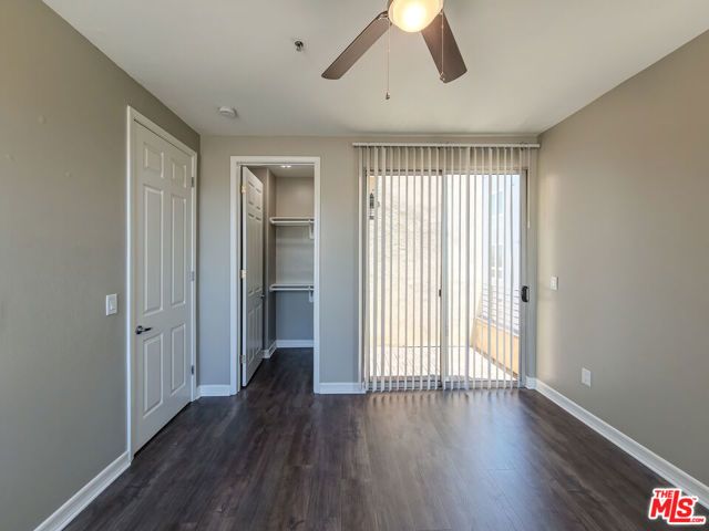 5237 Willowcrest Avenue 105, Los Angeles, CA 91601
