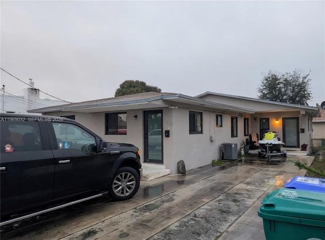 1112 SW 11th Ave, Miami, FL 33129