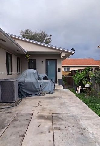 1112 SW 11th Ave, Miami, FL 33129