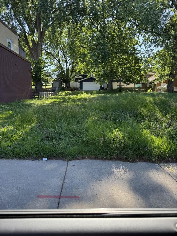 2624 Emerson Avenue N, Minneapolis, MN 55411 — photo 2