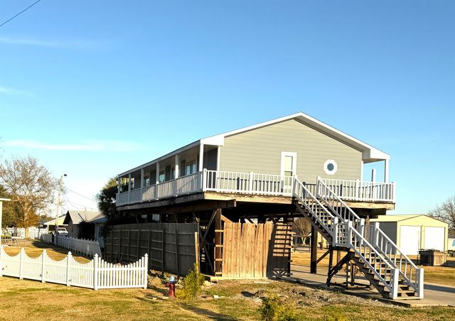 169 Highway 3162, Cut Off, LA 70345