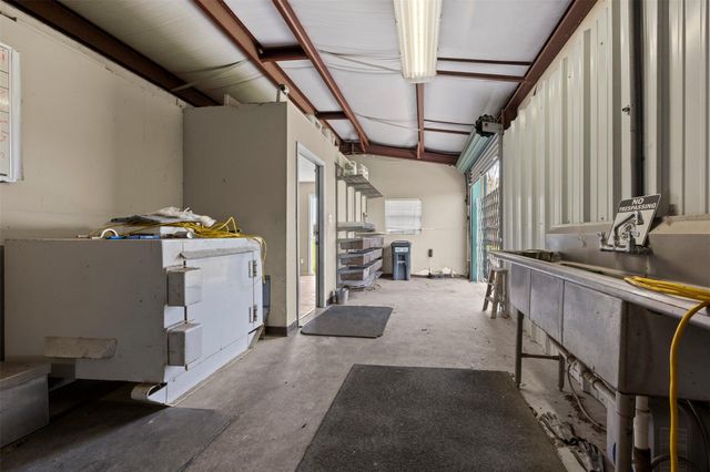 1514 Fm 359 Road, Brookshire, TX 77423