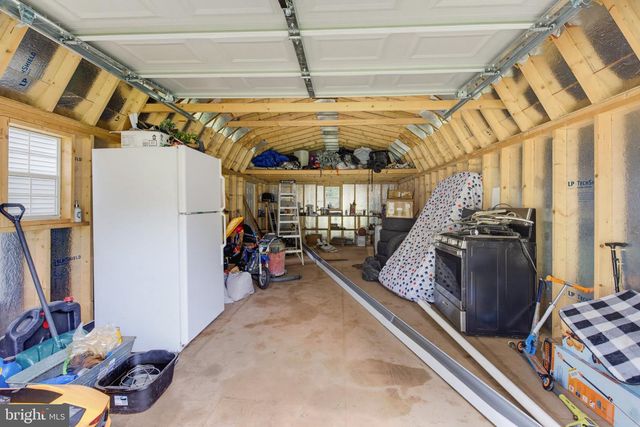 1607 HOLTZ RD, Enola, PA 17025