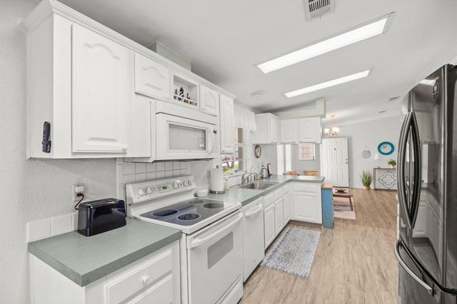 3839 Sandlace Court, Port St. Lucie, Port St Lucie, FL 34952