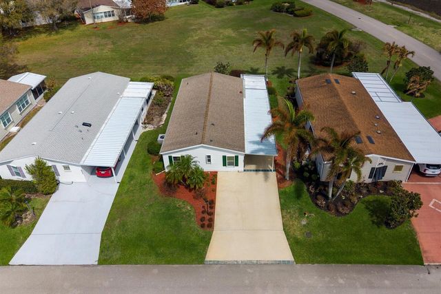 3839 Sandlace Court, Port St. Lucie, Port St Lucie, FL 34952