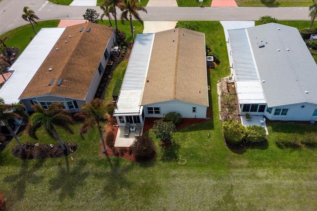 3839 Sandlace Court, Port St. Lucie, Port St Lucie, FL 34952